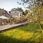 Borgo Il Poggiaccio Residenza Turistico Alberghiera Landhaus *