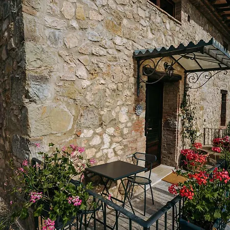 Borgo Il Poggiaccio Residenza D'epoca Country house *
