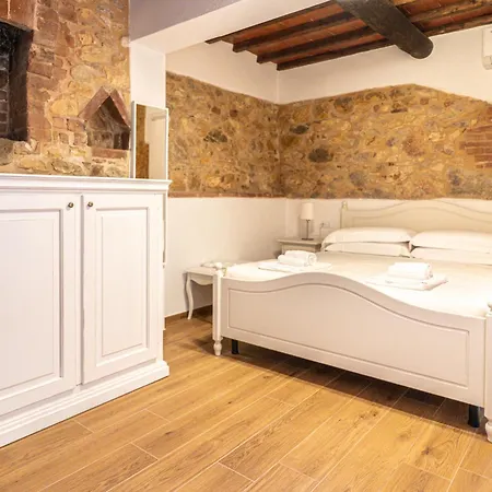 Country house Borgo Il Poggiaccio Residenza D'epoca Sovicille
