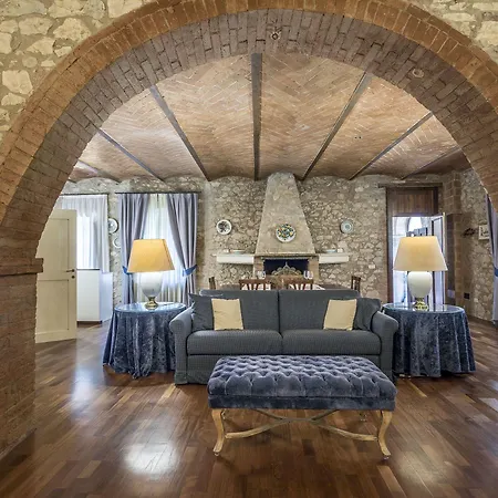 Borgo Il Poggiaccio *
