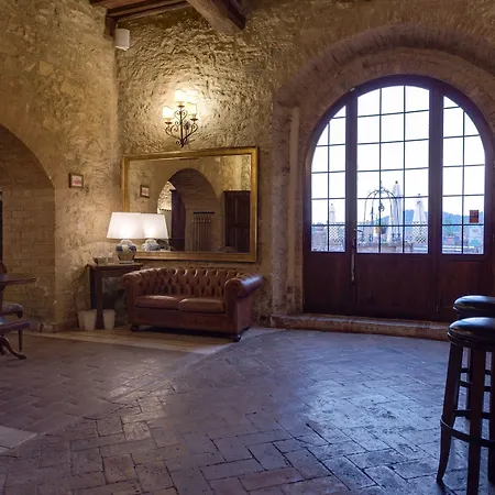 Borgo Il Poggiaccio * Sovicille