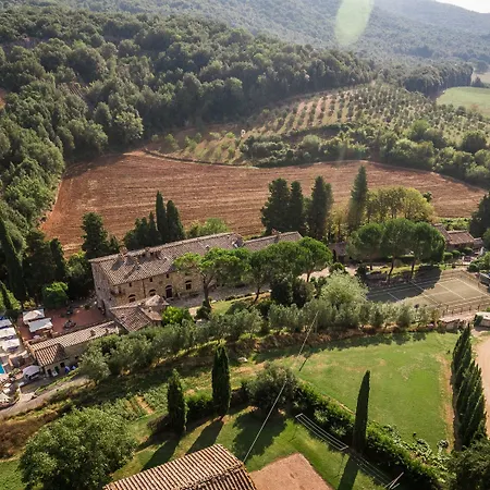 Borgo Il Poggiaccio *
